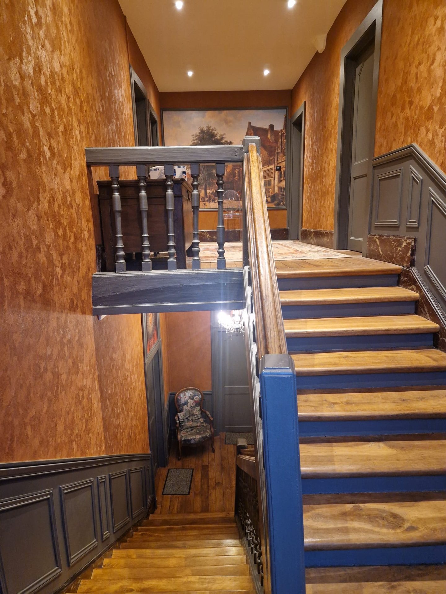 Escalier d’honneur de La Balsamine et sa rampe de bois tourné